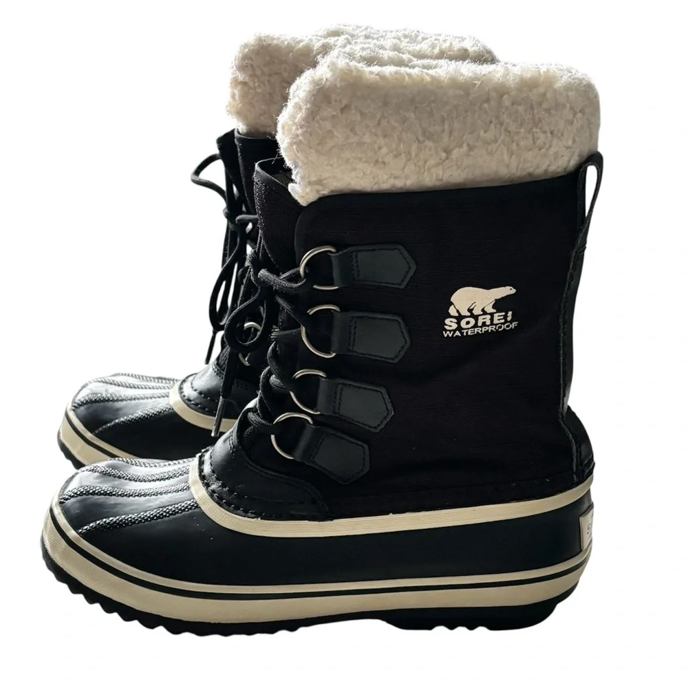 SOREL Winter Carnival Waterproof Boots - Black/Quarry | Size 6 - Picture 5 of 14